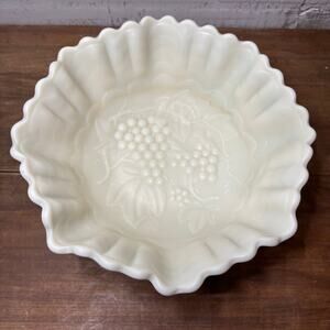 Vintage Imperial Custard Milk Glass Ruffled Crimped Edge Grape Leaf Pattern Bowl